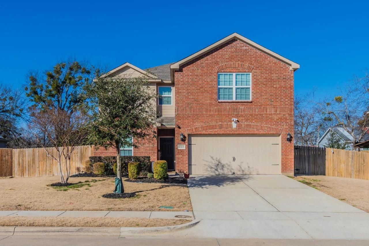 Luxury 5Br Dallas Retreat With Business Amenities - Perfect For Business Travelers, Families & Groups Esterno foto