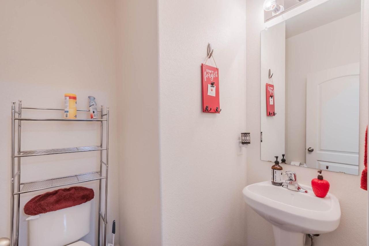 Luxury 5Br Dallas Retreat With Business Amenities - Perfect For Business Travelers, Families & Groups Esterno foto