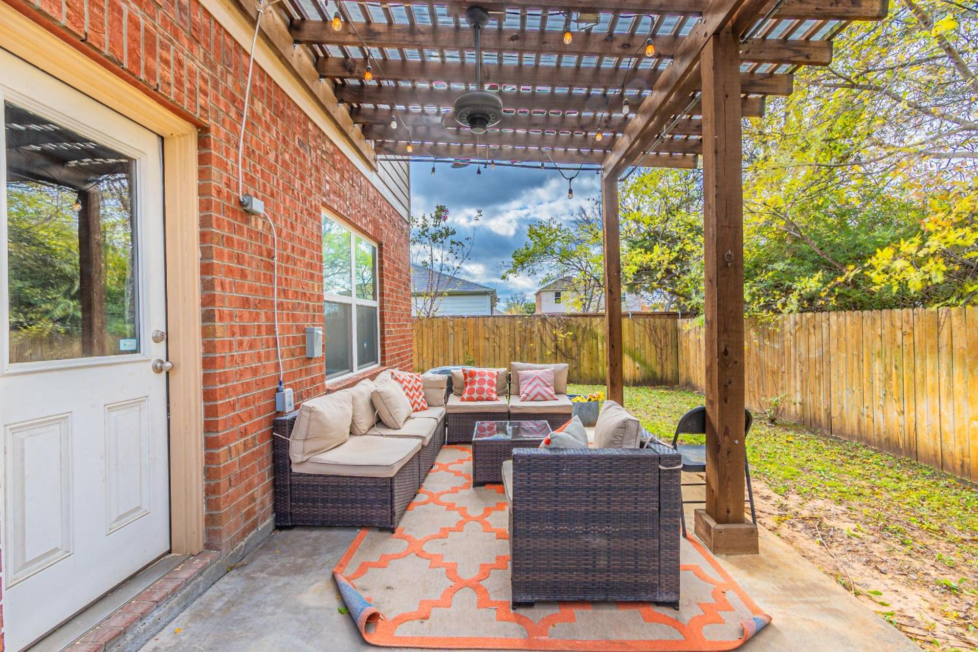 Luxury 5Br Dallas Retreat With Business Amenities - Perfect For Business Travelers, Families & Groups Esterno foto